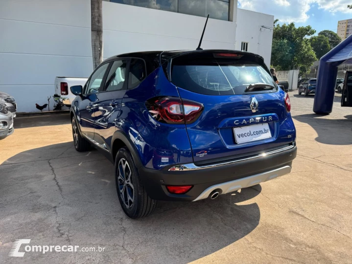 Captur 1.3 16V 4P FLEX TCE ICONIC TURBO X-TRONIC AUTOMÁTICO