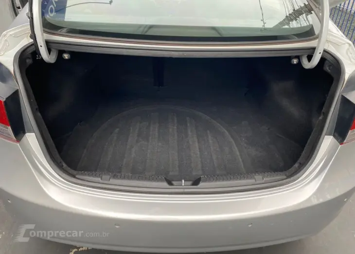 Elantra 1.8 16V 4P GLS AUTOMÁTICO