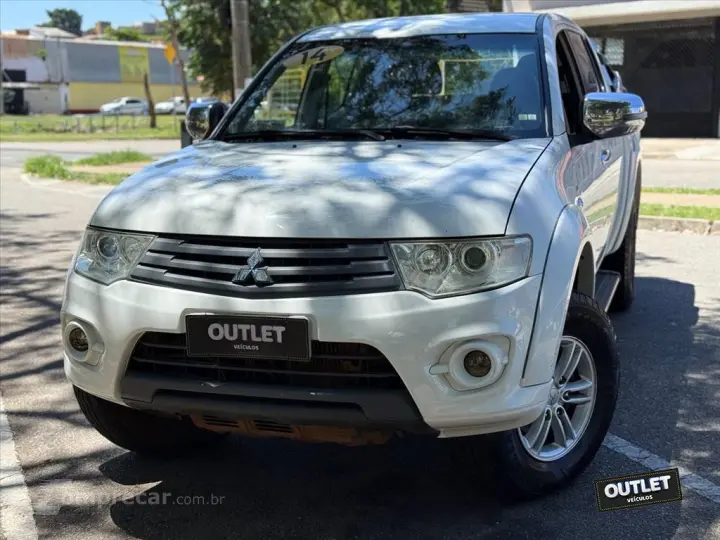 L200 TRITON 3.5 HPE 4X4 CD V6 24V FLEX 4P AUTOMÁT