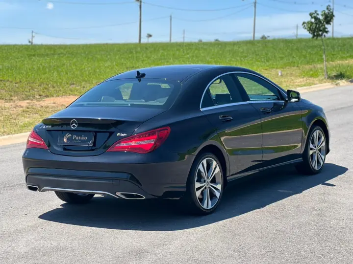 CLA 200 1.6 First Edition Turbo