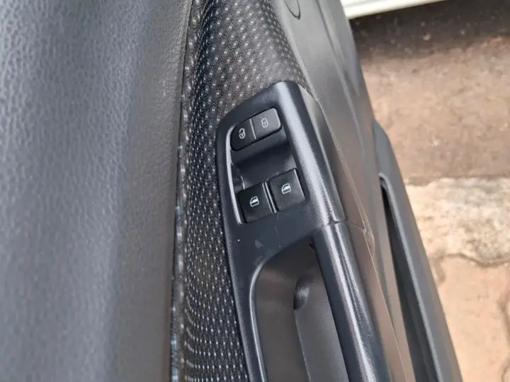 Gol 1.0 Mi Trendline 8V Flex 4P Manual