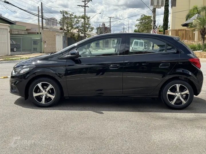 ONIX 1.4 MPFI LTZ 8V