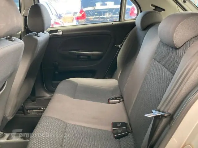 GOL - 1.6 MI 8V 4P MANUAL G.V