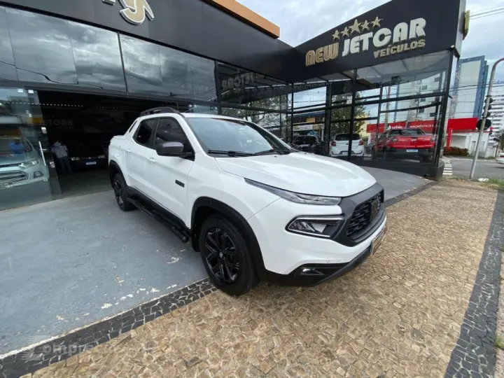 TORO 2.0 16V TURBO DIESEL ULTRA 4WD AT9