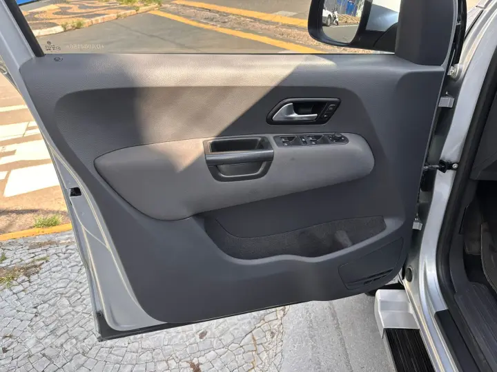 AMAROK 2.0 Trendline 4X4 CD 16V Turbo Intercooler