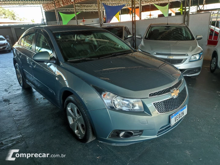 CRUZE 1.4 LT