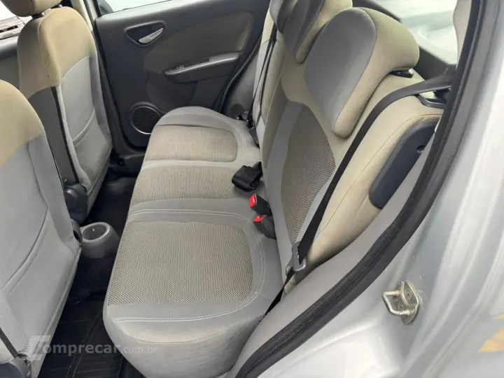 PALIO 1.6 MPI Essence 16V