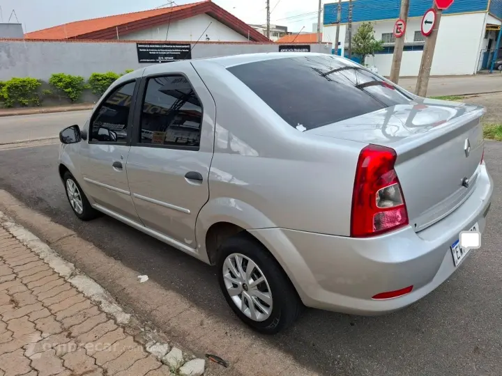 Logan 1.0 Authentique 16V Flex 4P Manual