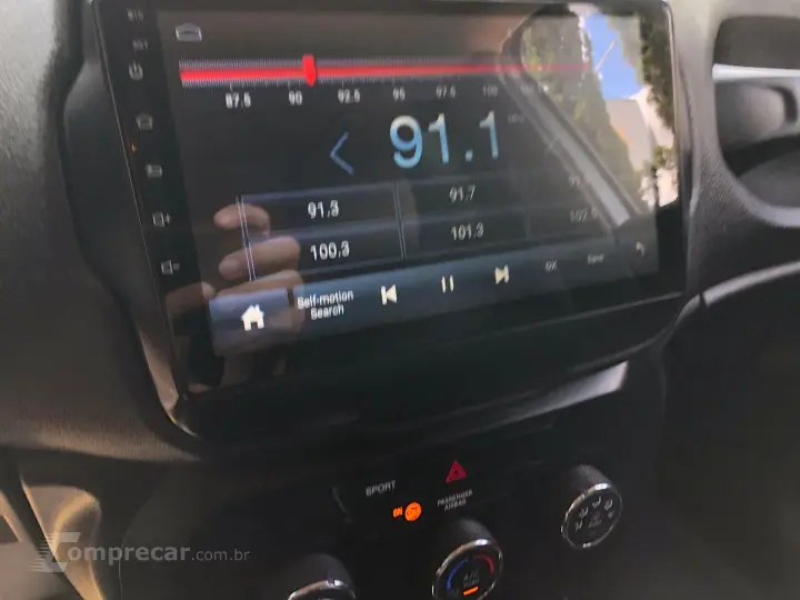 Renegade 1.8 16V Flex 4P Automático