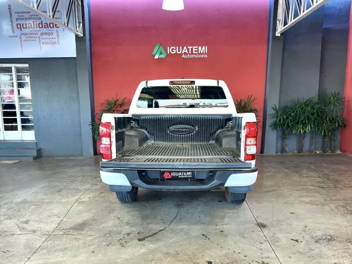 S10 2.8 16V TURBO DIESEL LS CD 4X4 MANUAL