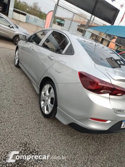 Onix Sedan 1.0 4P FLEX PLUS TURBO AUTOMÁTICO