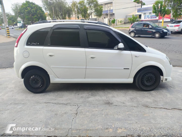 Meriva Joy 1.8