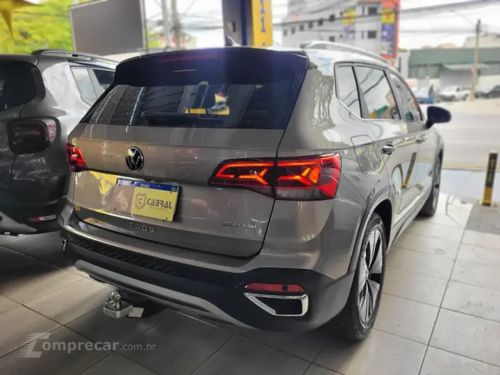 TAOS Highline 1.4 250 TSI Flex Aut.