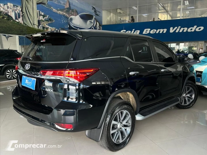 HILUX SW4 2.8 SRX 4X4 7 LUGARES 16V TURBO INTERCO