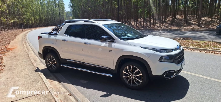 TORO 2.0 16V Turbo Volcano 4WD AT9