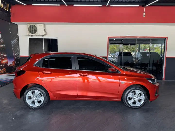 ONIX 1.0 Turbo Premier