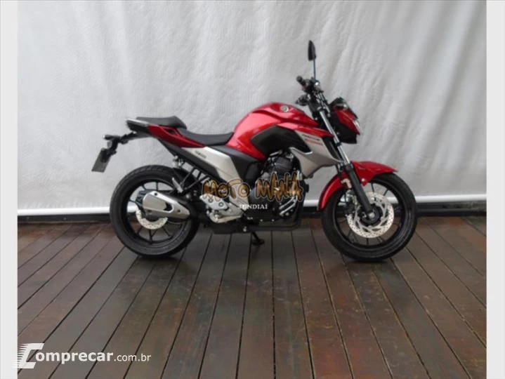 FZ25 FAZER