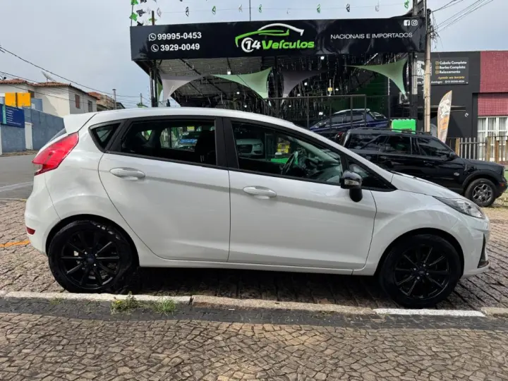 Fiesta SEL Style 1.0 EcoBoost Aut . 5p