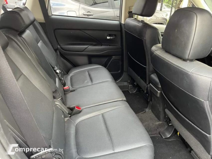 OUTLANDER 2.0 Comfort 16V