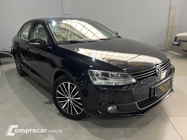 JETTA - 2.0 TSI HIGHLINE 200CV 4P TIPTRONIC