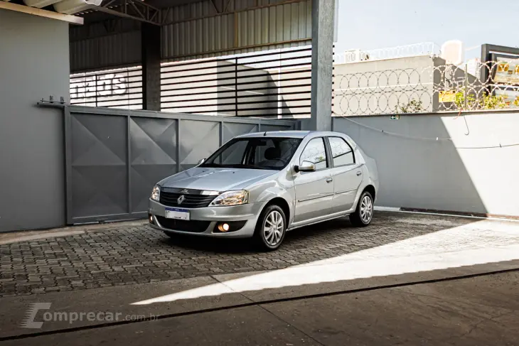 LOGAN 1.6 Expression 8V