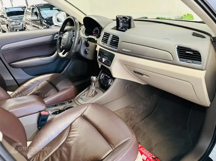 Q3 2.0 TFSI Attraction Quattro S Tronic