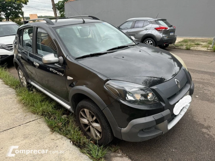 SANDERO STEPWAY Hi-Flex 1.6 16V 5p