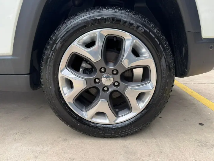 Compass 2.0 16V Flex Longitude Automático