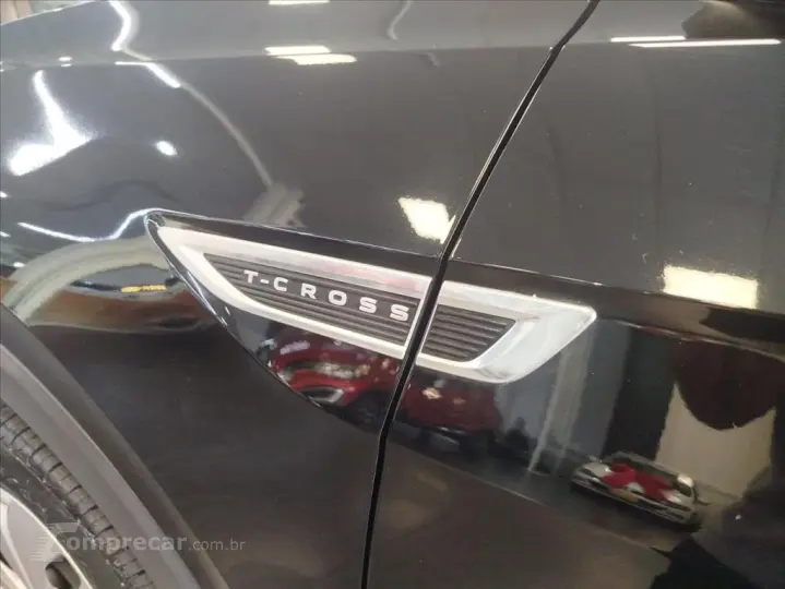 T-CROSS 1.0 200 TSI TOTAL FLEX AUTOMÁTICO