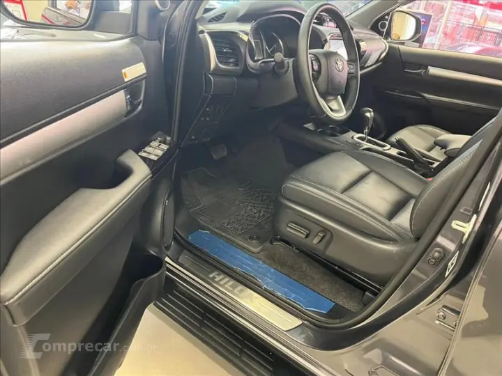 HILUX 2.8 D-4d Turbo CD SRX Plus 4X4