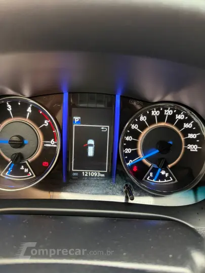 HILUX SW4 2.8 D-4d Turbo SRX 7L 4X4