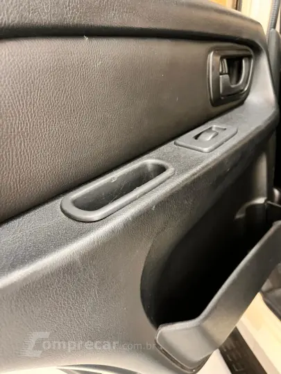 Pajero TR4 2.0/ 2.0 Flex 16V 4x4 Aut.