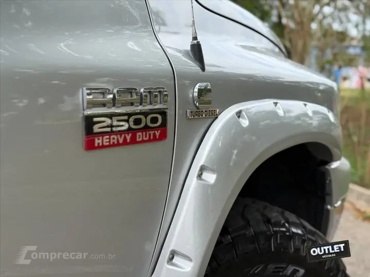 RAM 5.9 2500 SLT 4X4 CD I6 24V TURBO DIESEL 4P AU