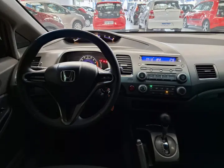 CIVIC 1.8 LXL 16V