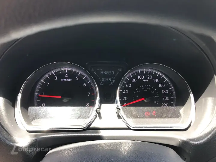 Versa 1.6 16V Flex Sv 4P Manual