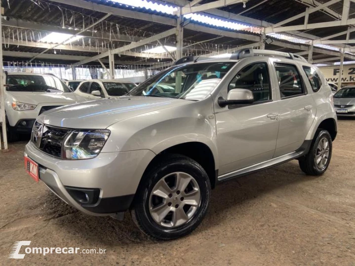 DUSTER 16 D CVT