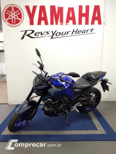 YAMAHA MT 03