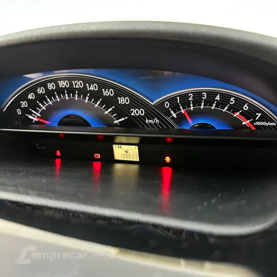 ETIOS HB X ETIOS HB X