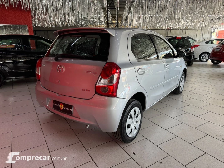 ETIOS 1.5 XS 16V