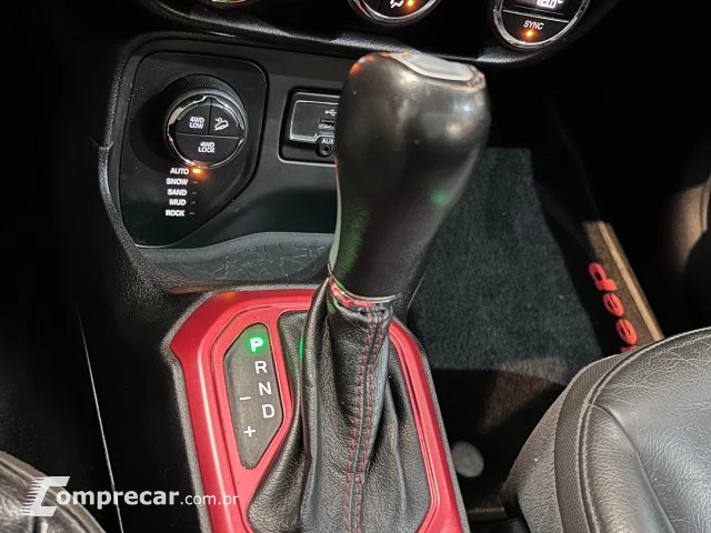 RENEGADE - 2.0 16V TURBO TRAILHAWK 4P 4X4 AUTOMÁTICO