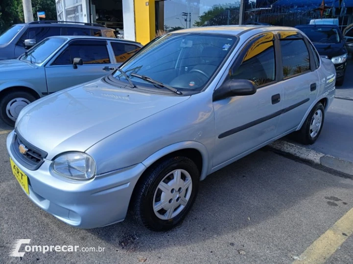 CORSA 1.0 MPFI Classic Sedan 8V