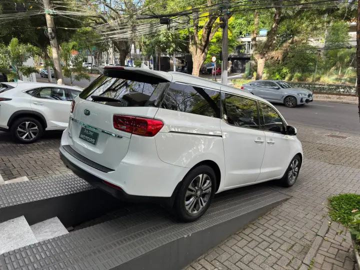 CARNIVAL 3.3 EX V6 24V