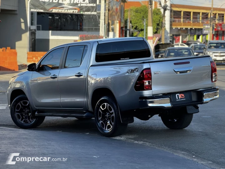 Hilux CD SR 4x4 2.8 TDI Diesel Aut.