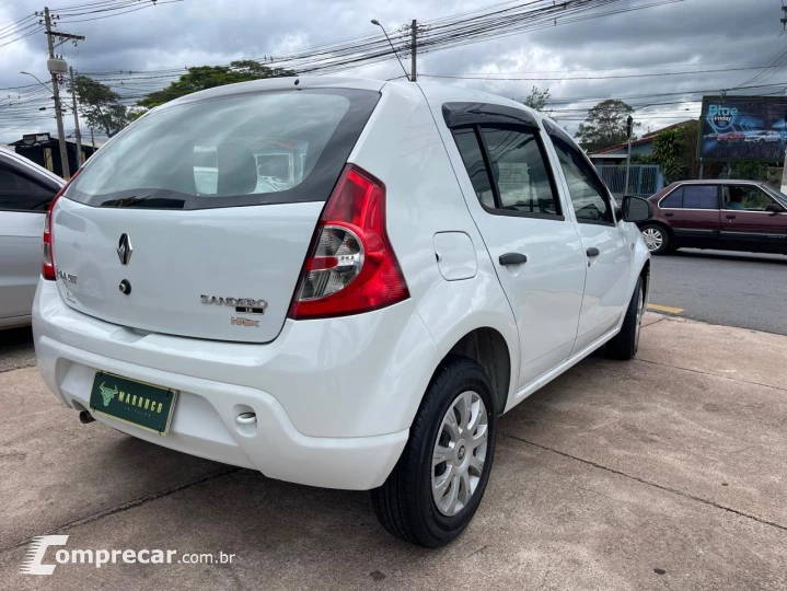 SANDERO 1.6 Authentique 8V