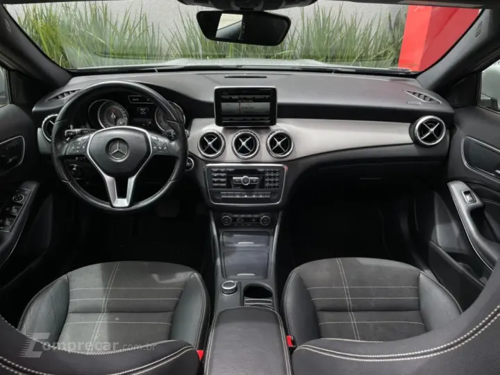 GLA 200 1.6 CGI VISION 16V TURBO FLEX 4P AUTOMÁTICO