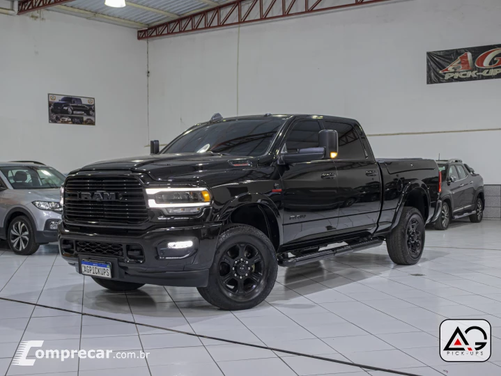 2500 6.7 I6 Turbo Laramie Night Edition CD 4X4