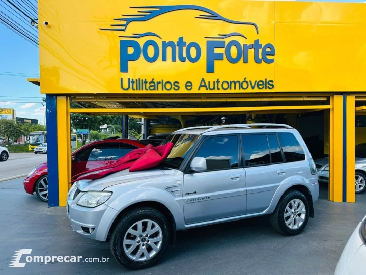 Pajero TR4 2.0 16V 4P 4X4 AUTOMÁTICO