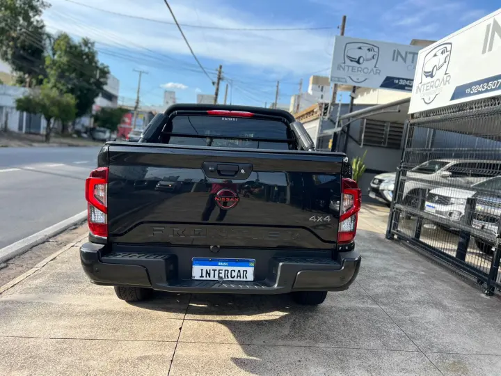 FRONTIER 2.3 16V Turbo Pro4x CD 4X4