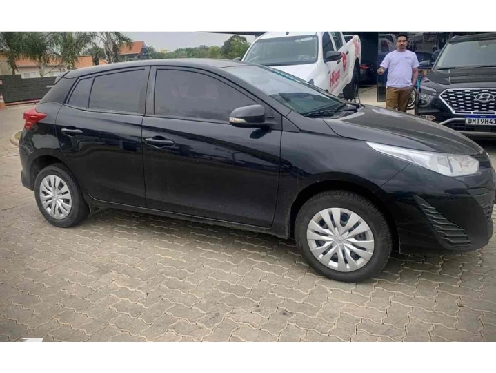 YARIS 1.3 16V FLEX XL LIVE MULTIDRIVE