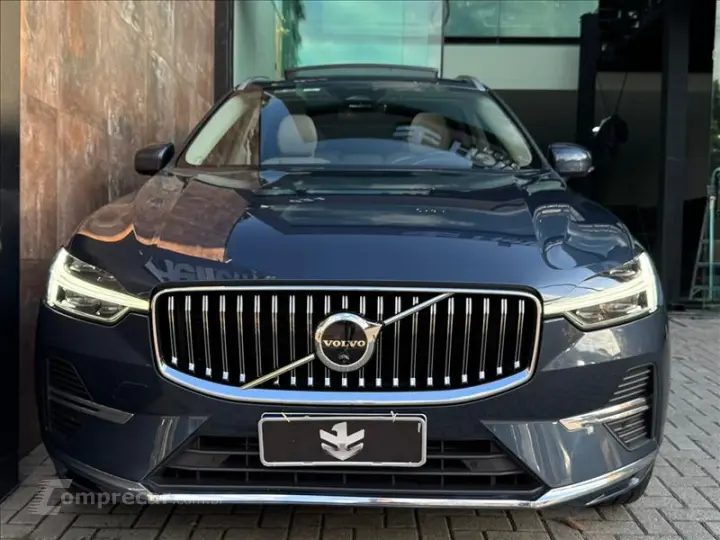 XC60 2.0 T8 Hybrid Inscription AWD Geartronic